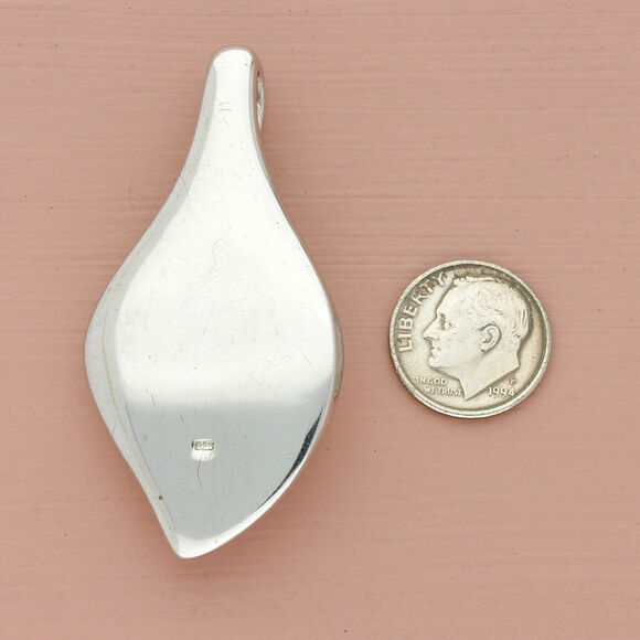 ❗️CLEARANCE❗️sterling silver pave white crystal pendant - Picture 2 of 4